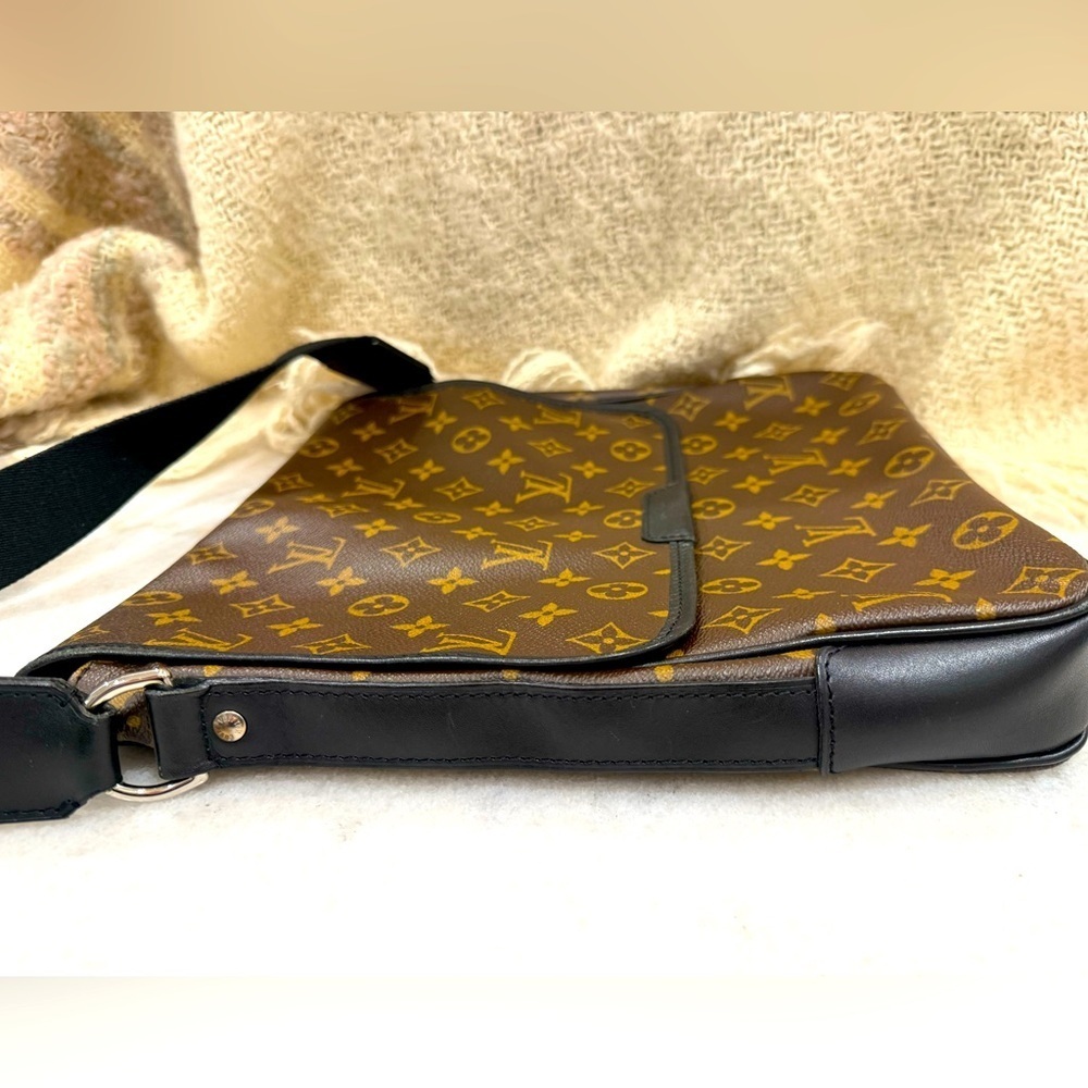 Louis Vuitton Monogram Messenger Bag in Brown and Black - Picture 12 of 16